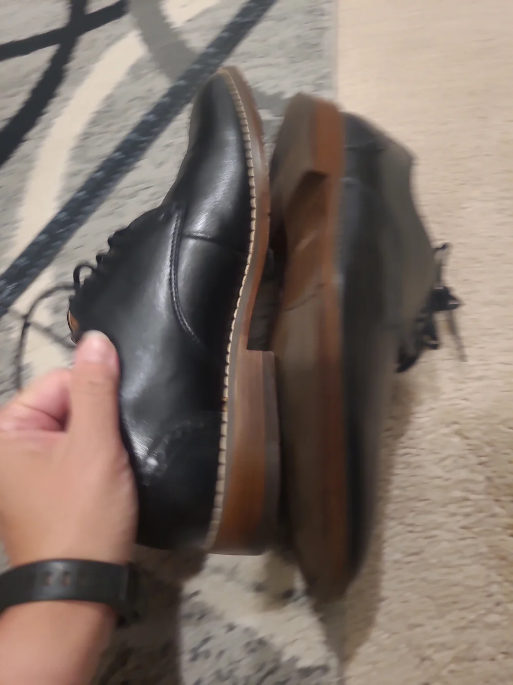Crown and Ivy Oxford Leather Dress Shoes - Size 10 M